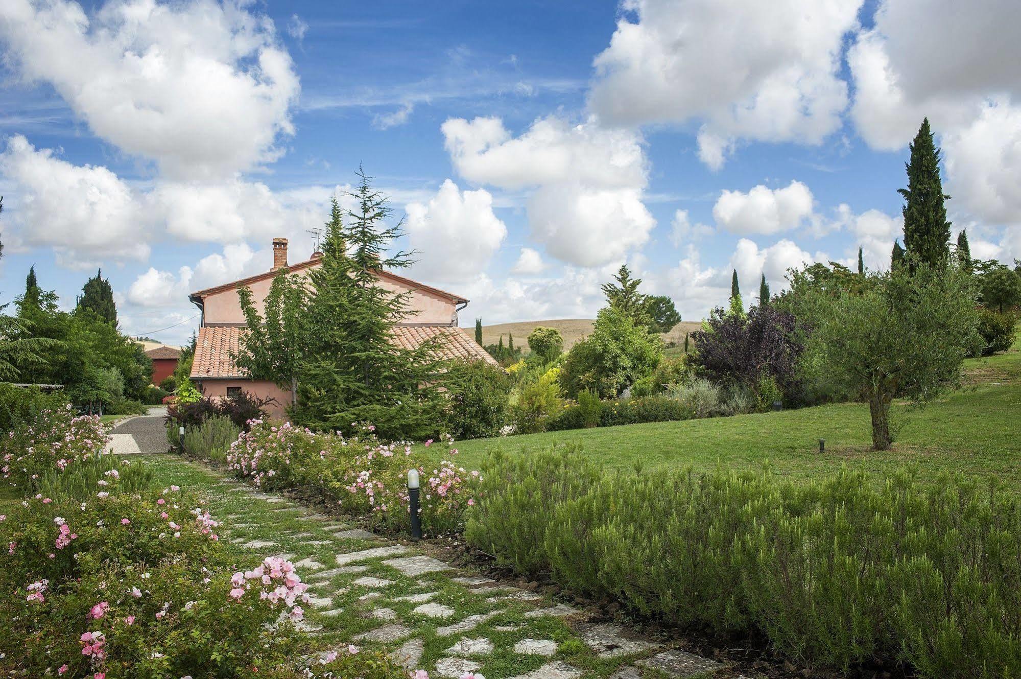 Sant'Alberto Campiglia d'Orcia Luaran gambar