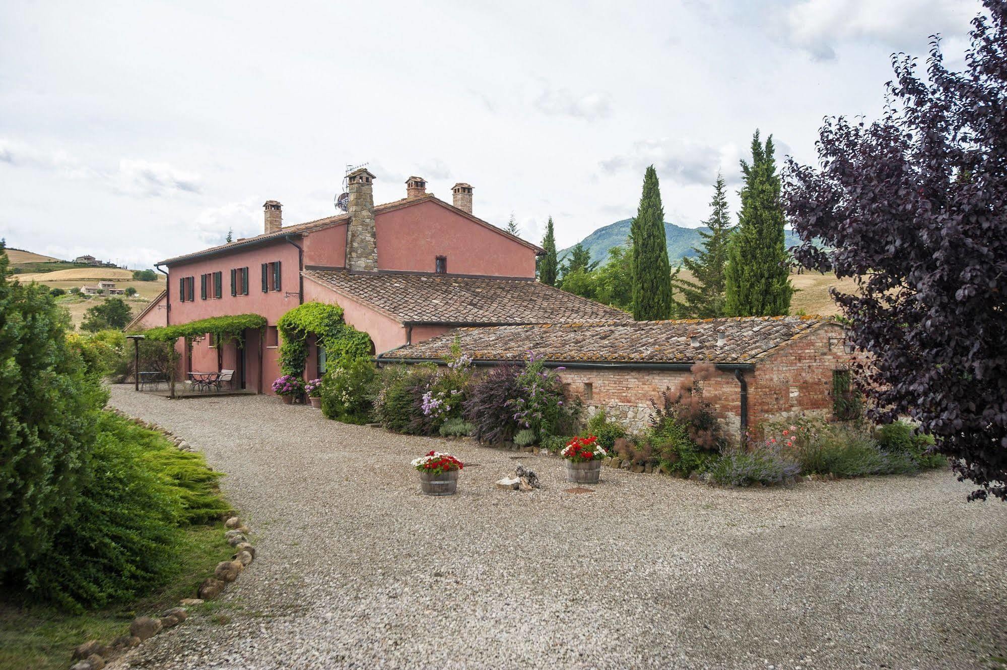 Sant'Alberto Campiglia d'Orcia Luaran gambar